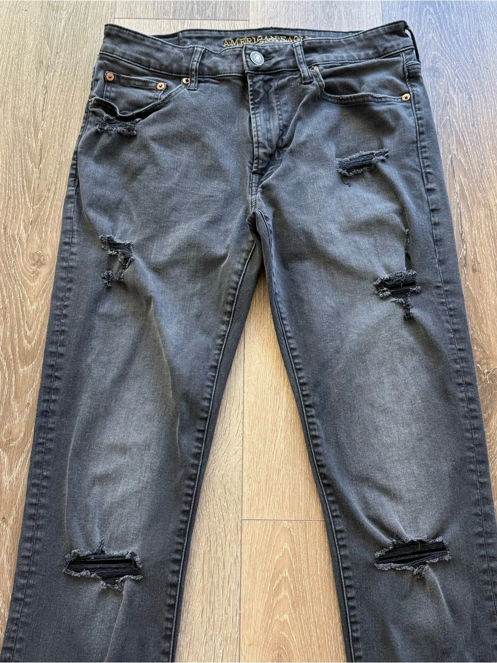 Men’s American Eagle Outfitters Next Level Flex Black Distressed Jeans 32x34